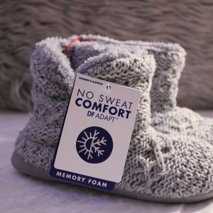 Deluxe by dearfoams Bootie slippers